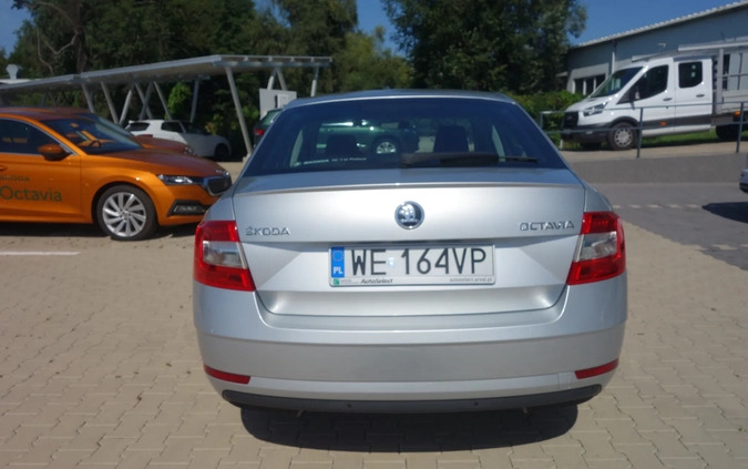 Skoda Octavia cena 79900 przebieg: 131224, rok produkcji 2019 z Piastów małe 407
